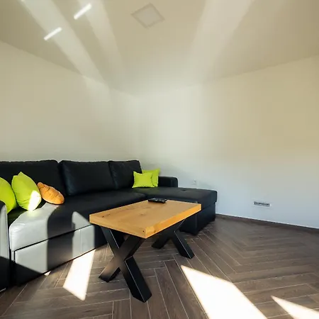 House Chilly Apartamento Kotlje